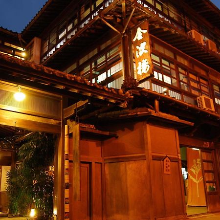Hinagu Onsen Kinparo Hotel Ятсуширо Екстериор снимка