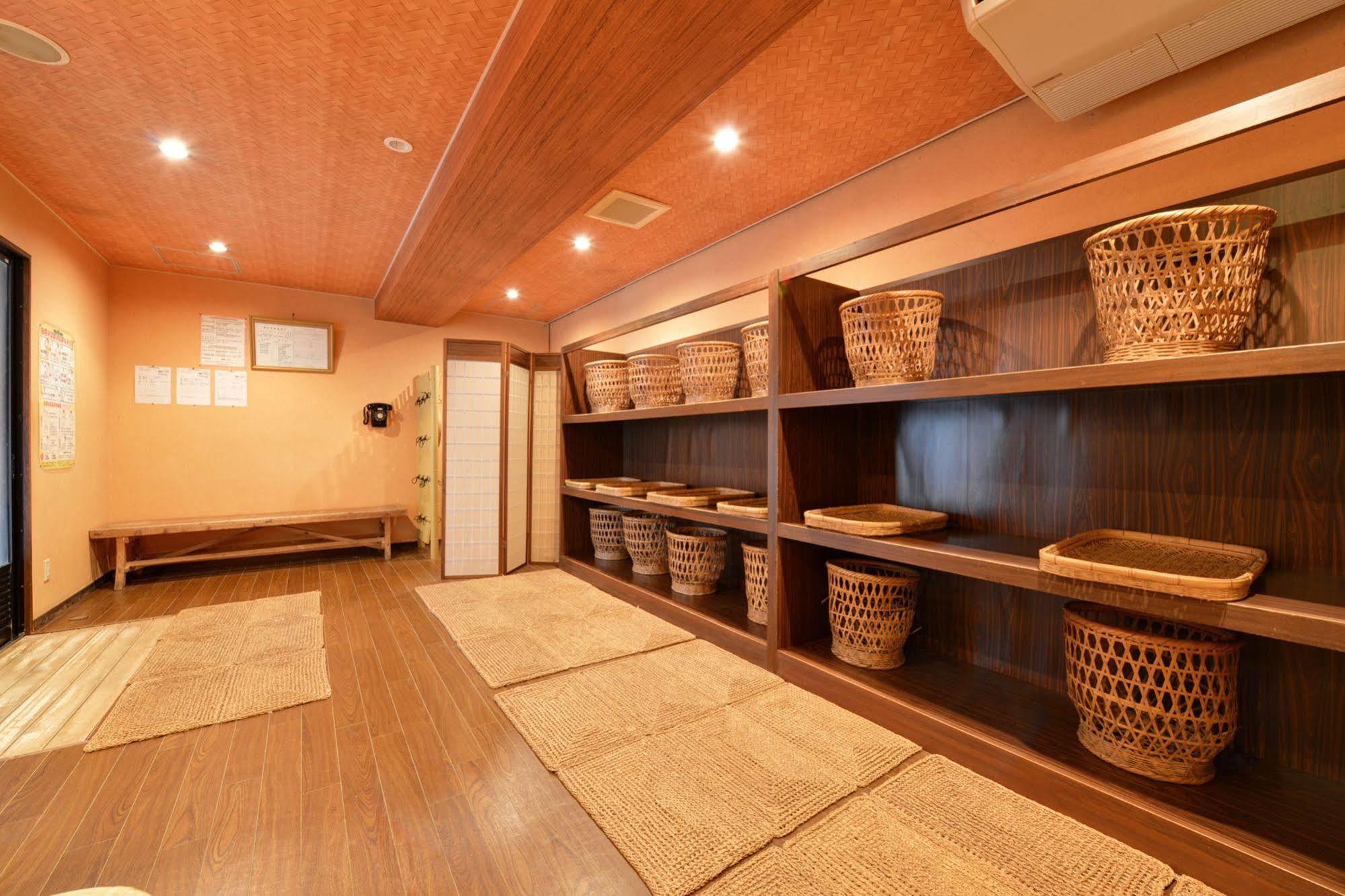 Hinagu Onsen Kinparo Hotel Ятсуширо Екстериор снимка