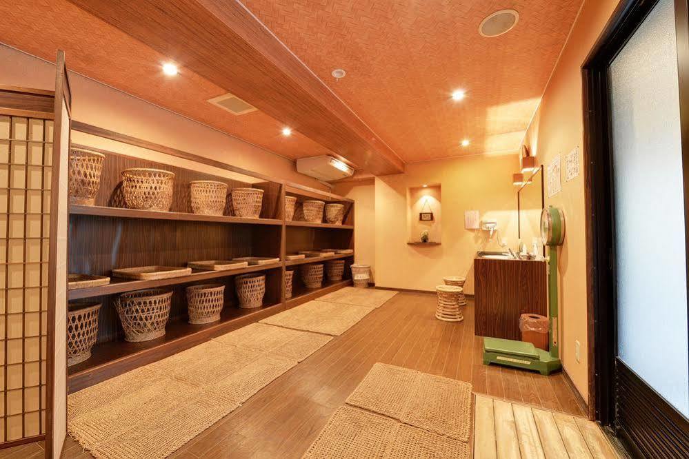 Hinagu Onsen Kinparo Hotel Ятсуширо Екстериор снимка
